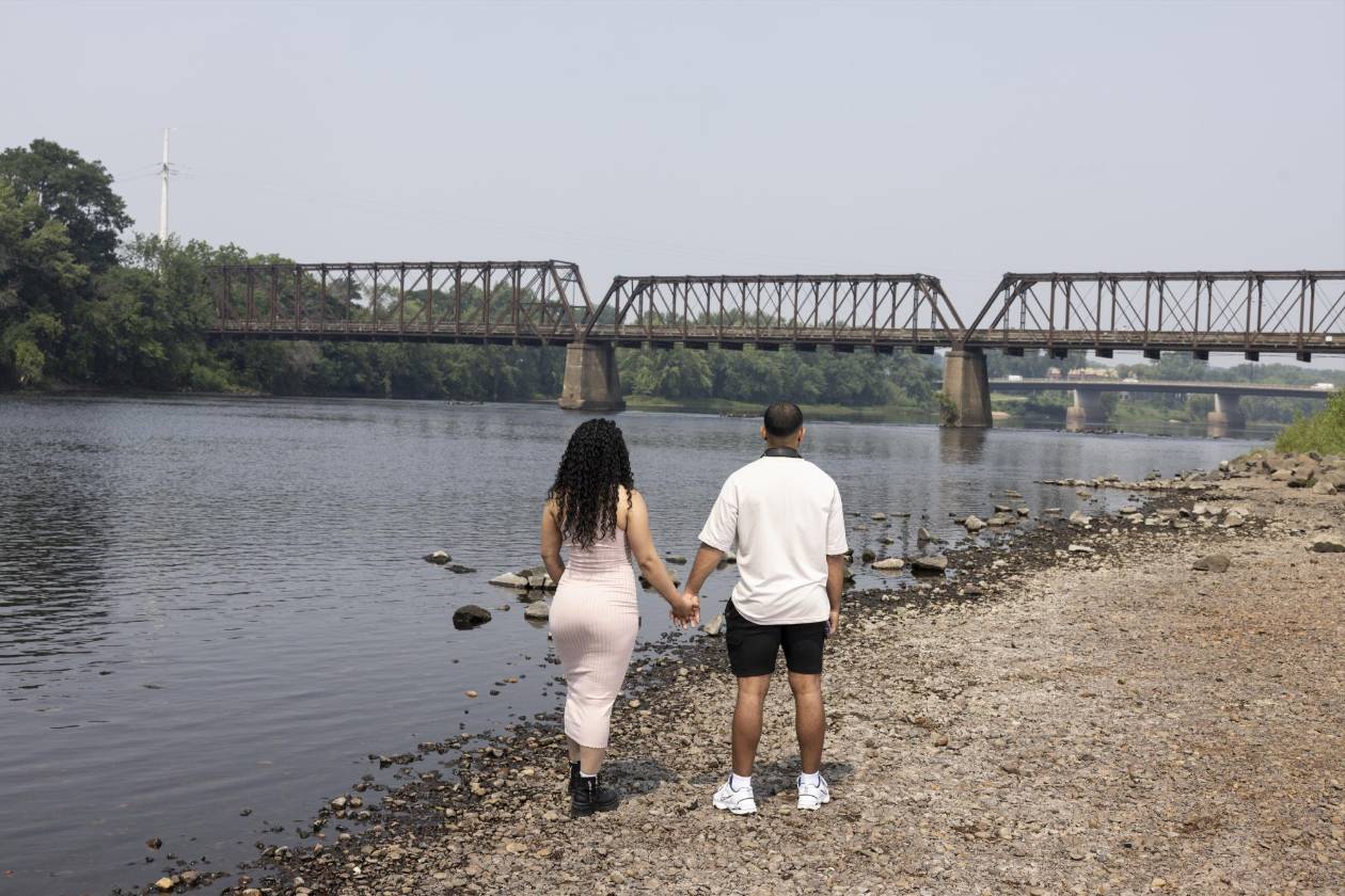 Los últimos refugiados admitidos en EEUU se cuestionan su futuro