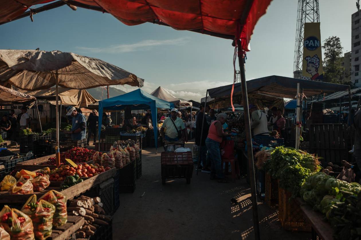 El nuevo objetivo del Gobierno de Maduro: los economistas