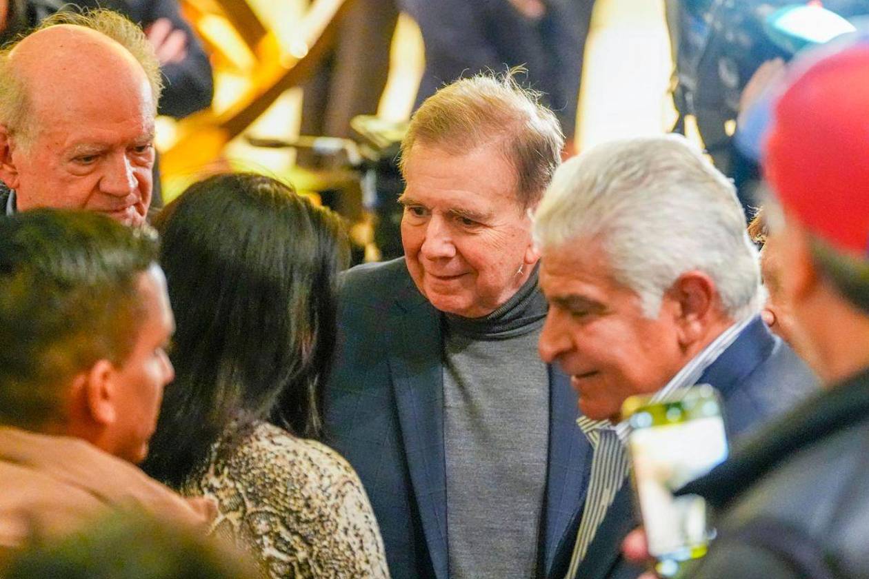 Oslo acapara la atención global ante la incógnita sobre llegada de Machado