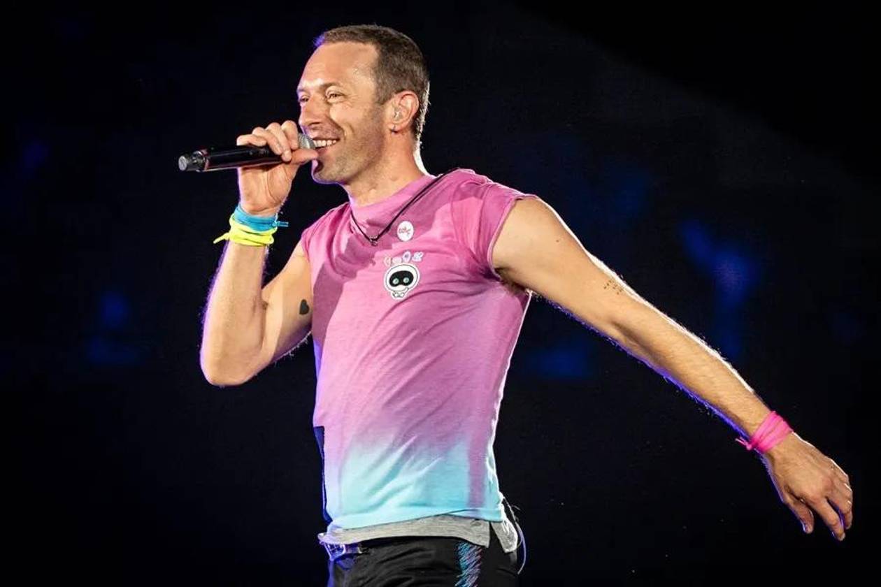 Coldplay lanza el videoclip de su tema ‘Man in the Moon’