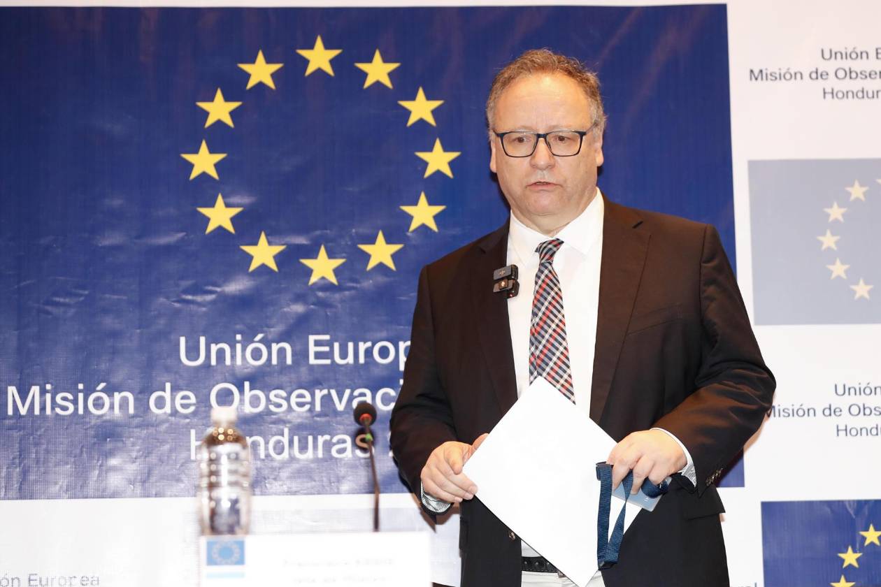Misión de la UE dice que proceso electoral hondureño fue pacífico pese a ambiente tenso