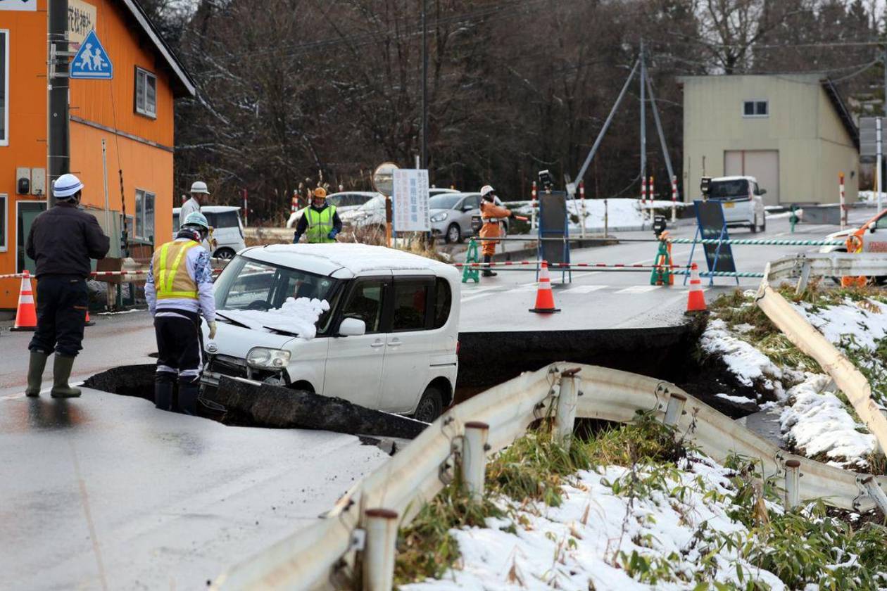 Japón en alerta por posible “megaterremoto” tras fuerte sismo