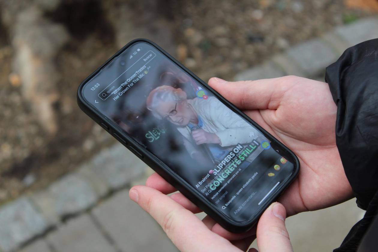 País prohibirá redes sociales a menores de 16 años en 2026