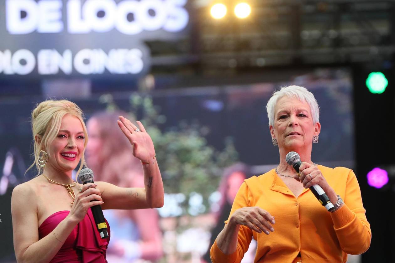 Lindsay Lohan y Jamie Lee Curtis causan furor en México