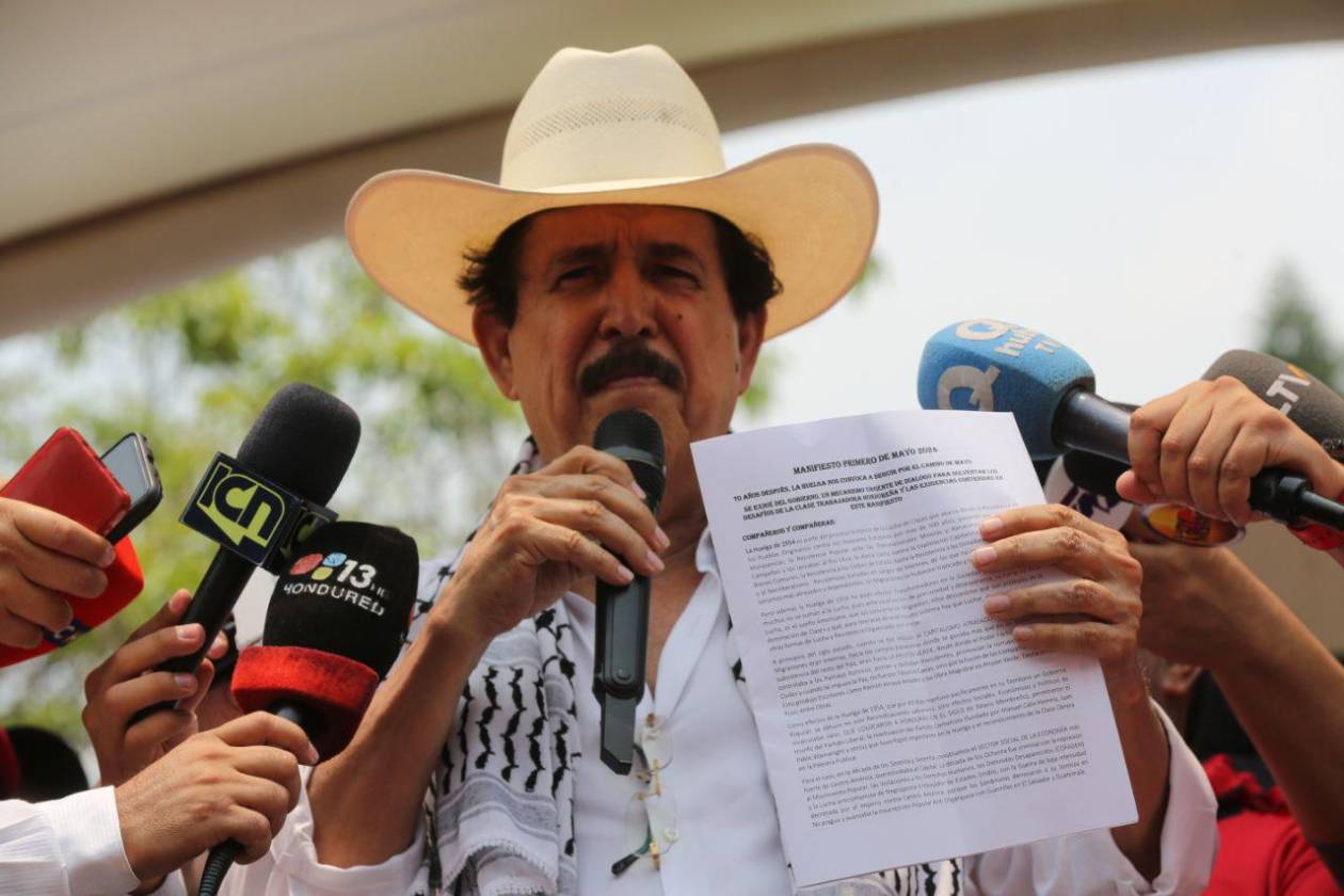 Mel Zelaya responde a críticas: No temo a Dios porque vivo con rectitud