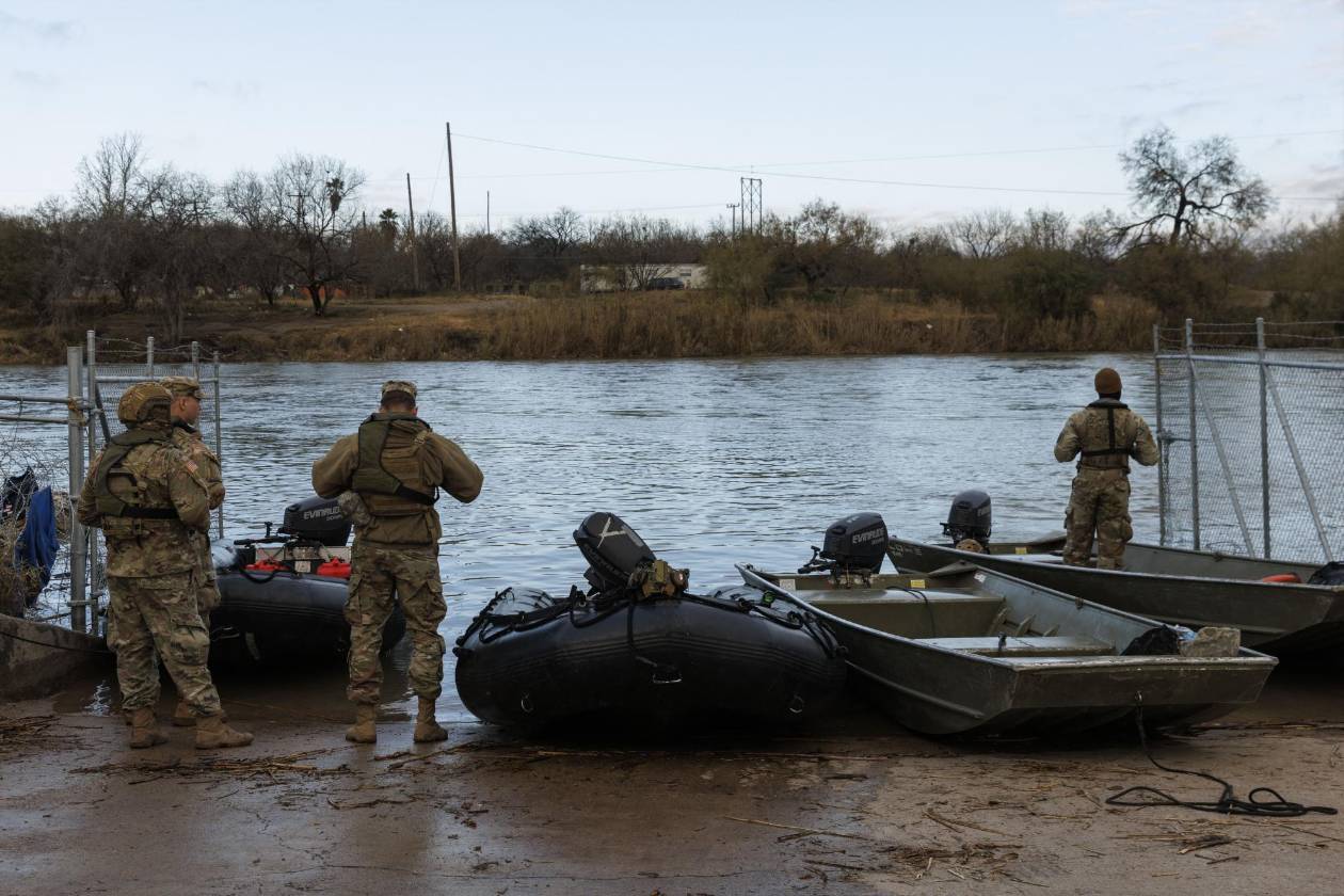 DeSantis envía más efectivos de la Guardia Nacional para proteger la frontera en Texas