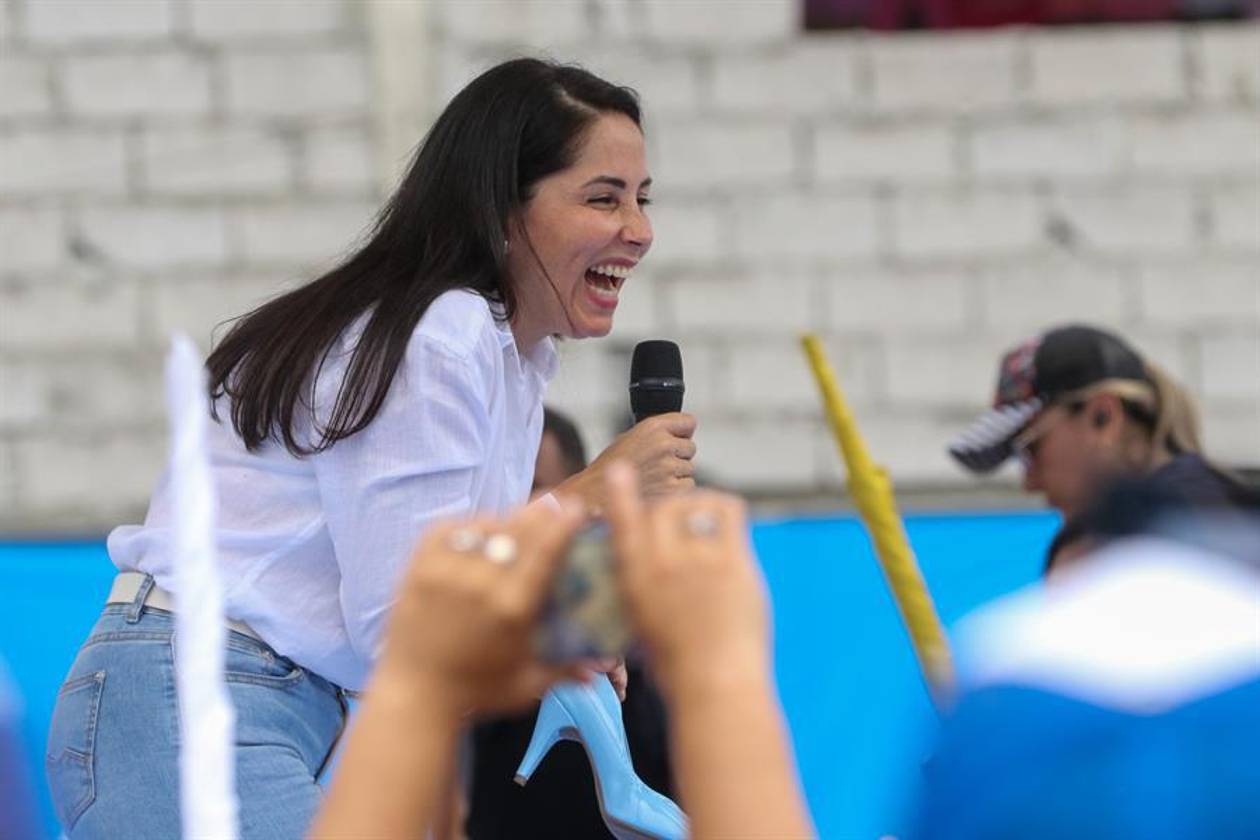 Noboa y González se disputarán la presidencia de Ecuador en una segunda vuelta