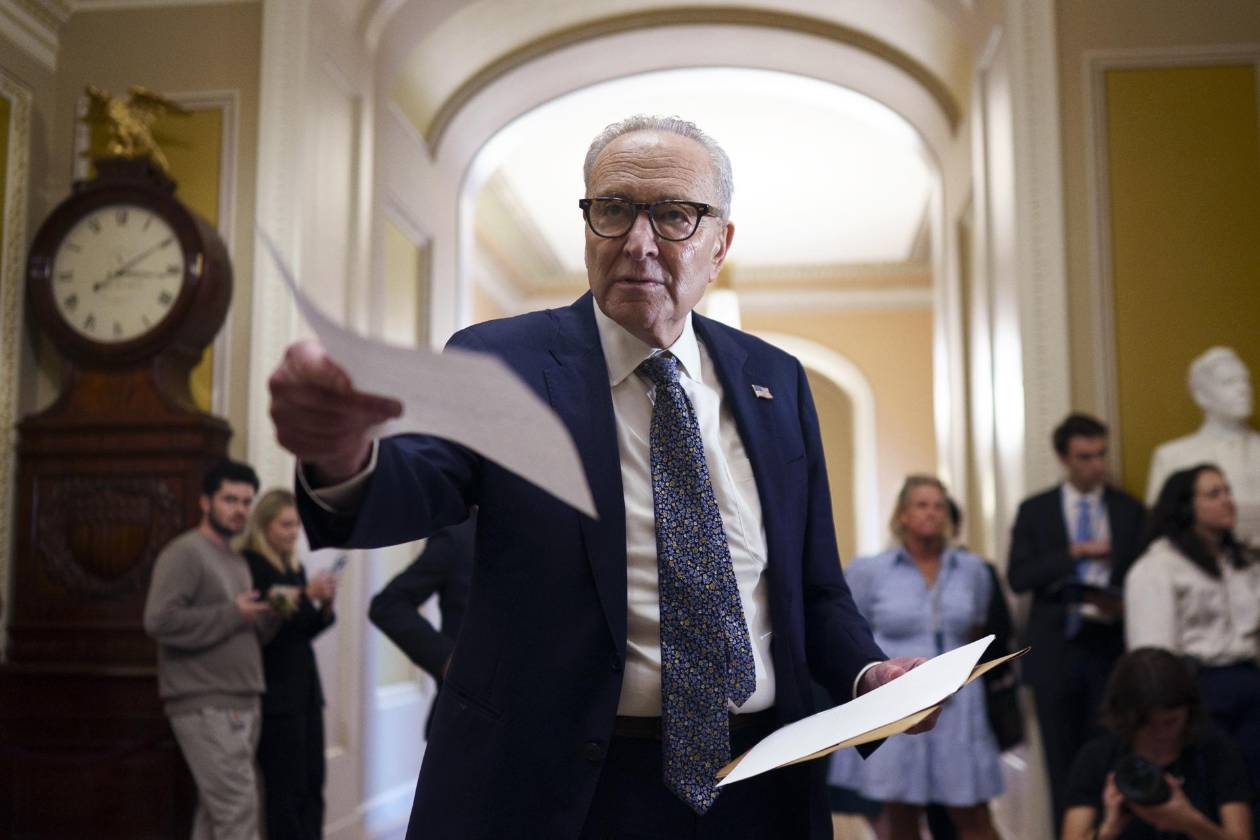 Continúa el cierre del Gobierno en EEUU tras desacuerdo entre demócratas y republicanos