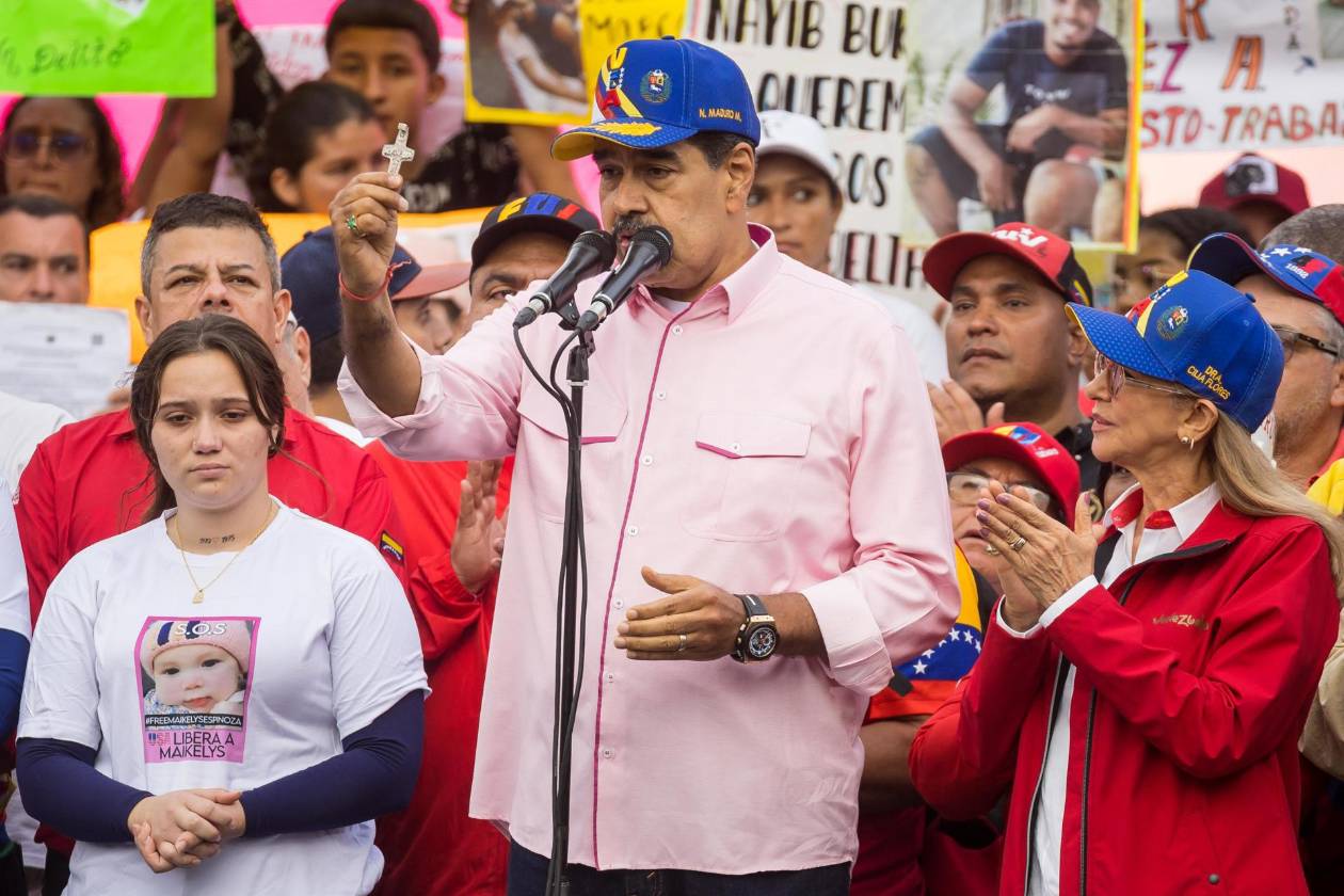 Maduro llama usurpador y fraudulento a Noboa y dice que Ecuador está secuestrada