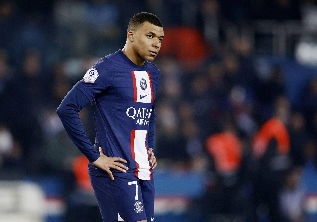 Mbappé denuncia al PSG por graves acciones en su contra
