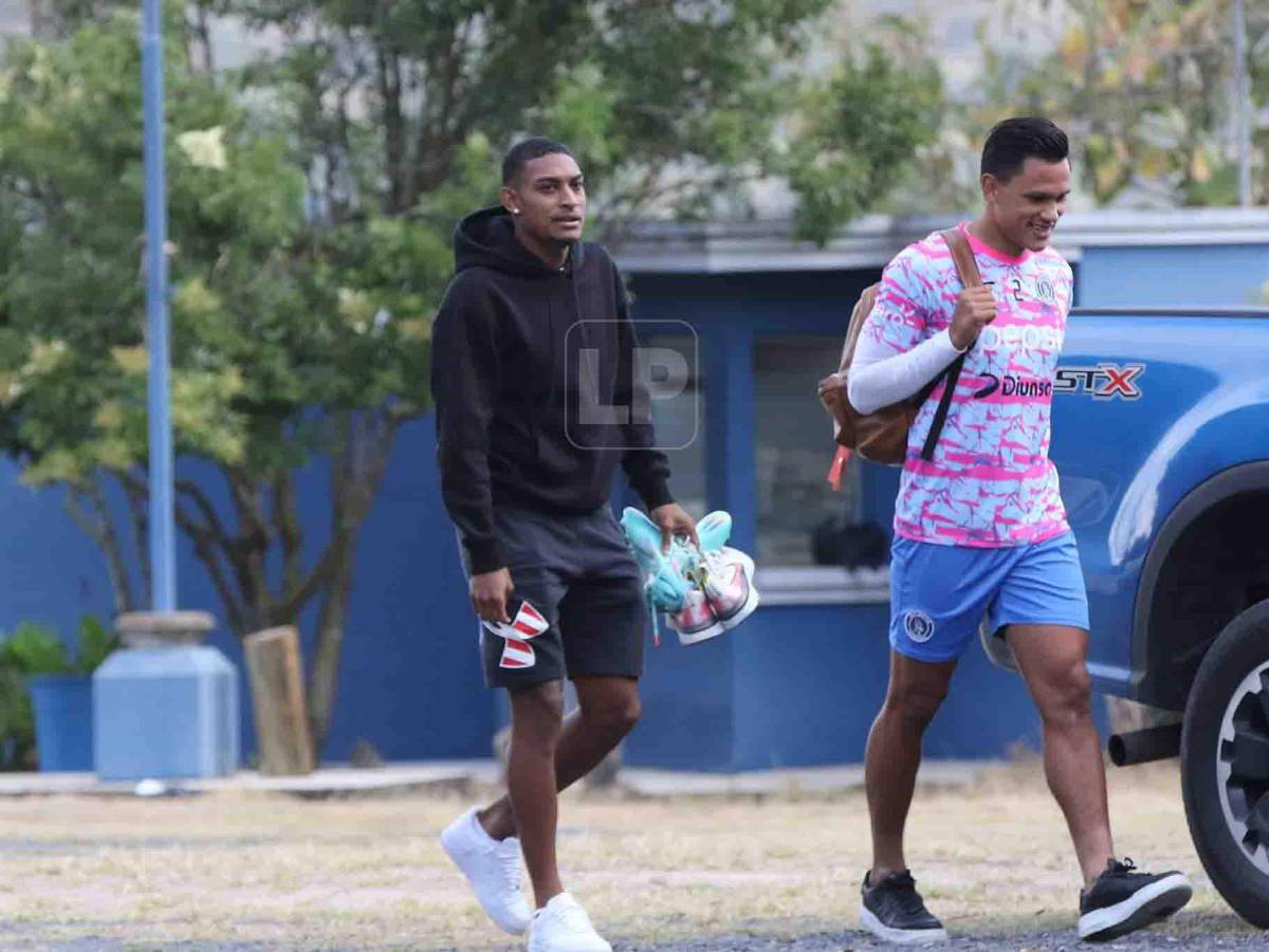 Momento donde Joseph Rosales llegaba a la sede del Motagua.