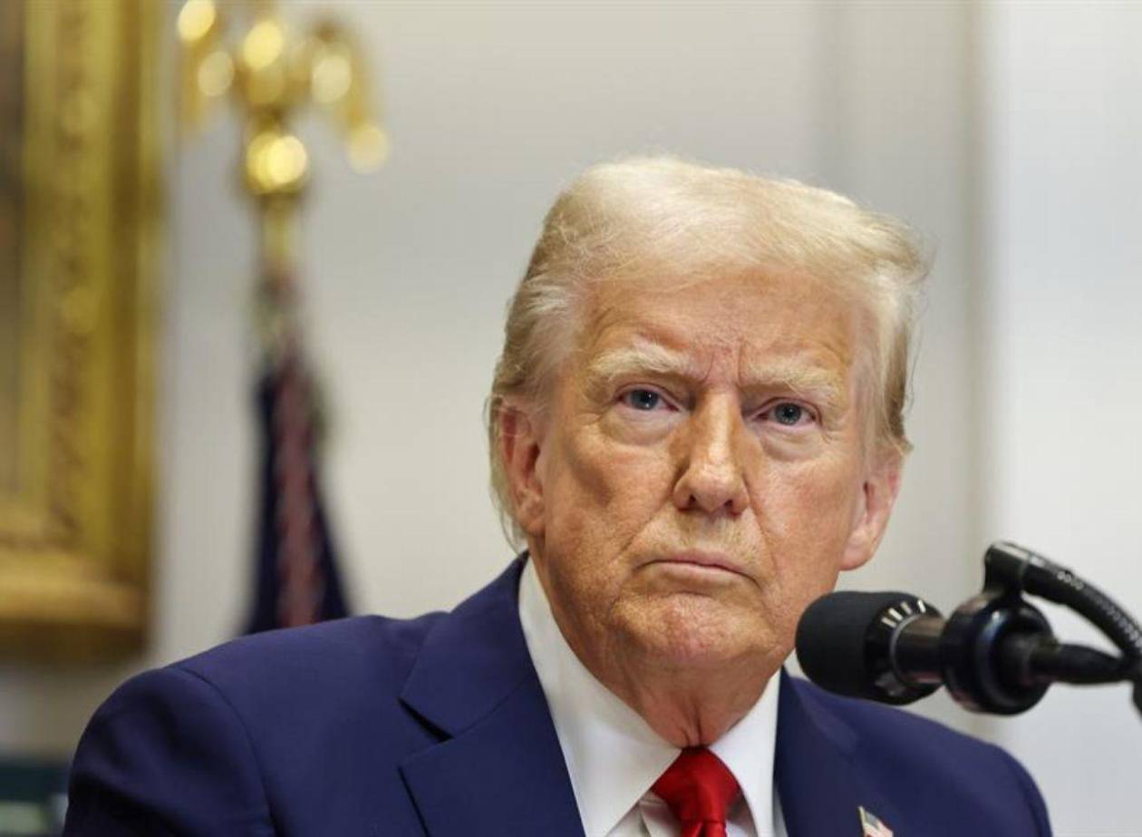 Trump cumple un mes en el poder: más decidido y sin frenos