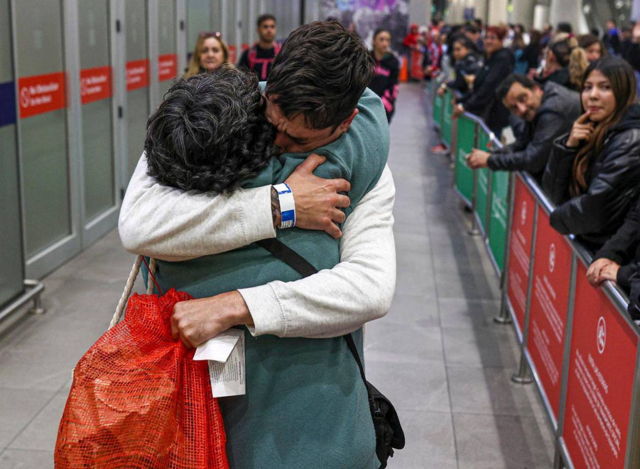 Migrantes deportados por EEUU denuncian que los tratan como perros