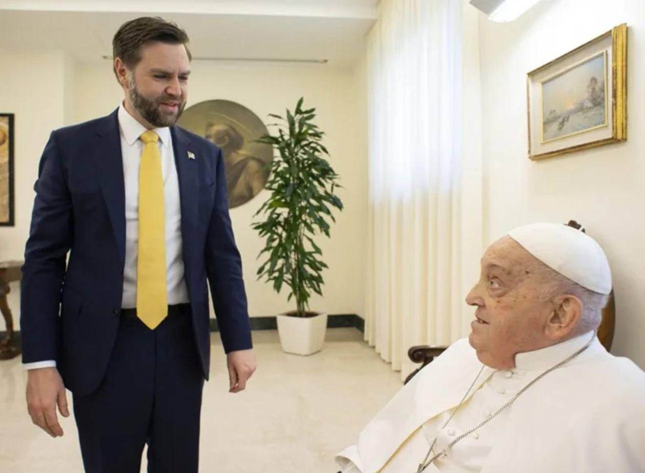 Prevost criticó a Vance antes de ser elegido Papa