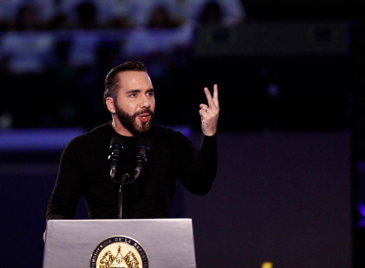 Los reclamos a Bukele centran marchas de trabajadores en El Salvador