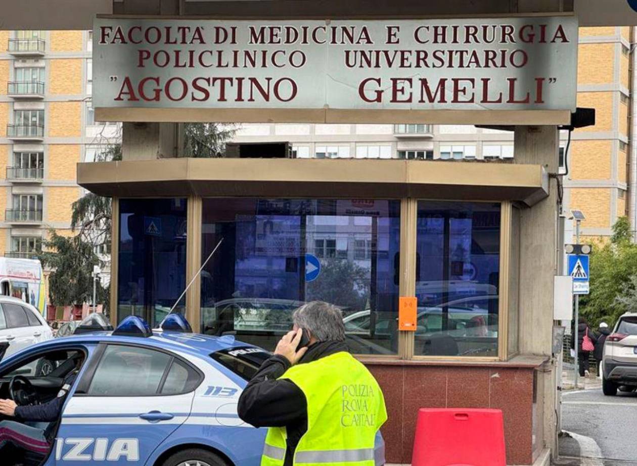 El Papa está “estable” y presenta “una ligera mejoría” en su sexto día de hospitalización