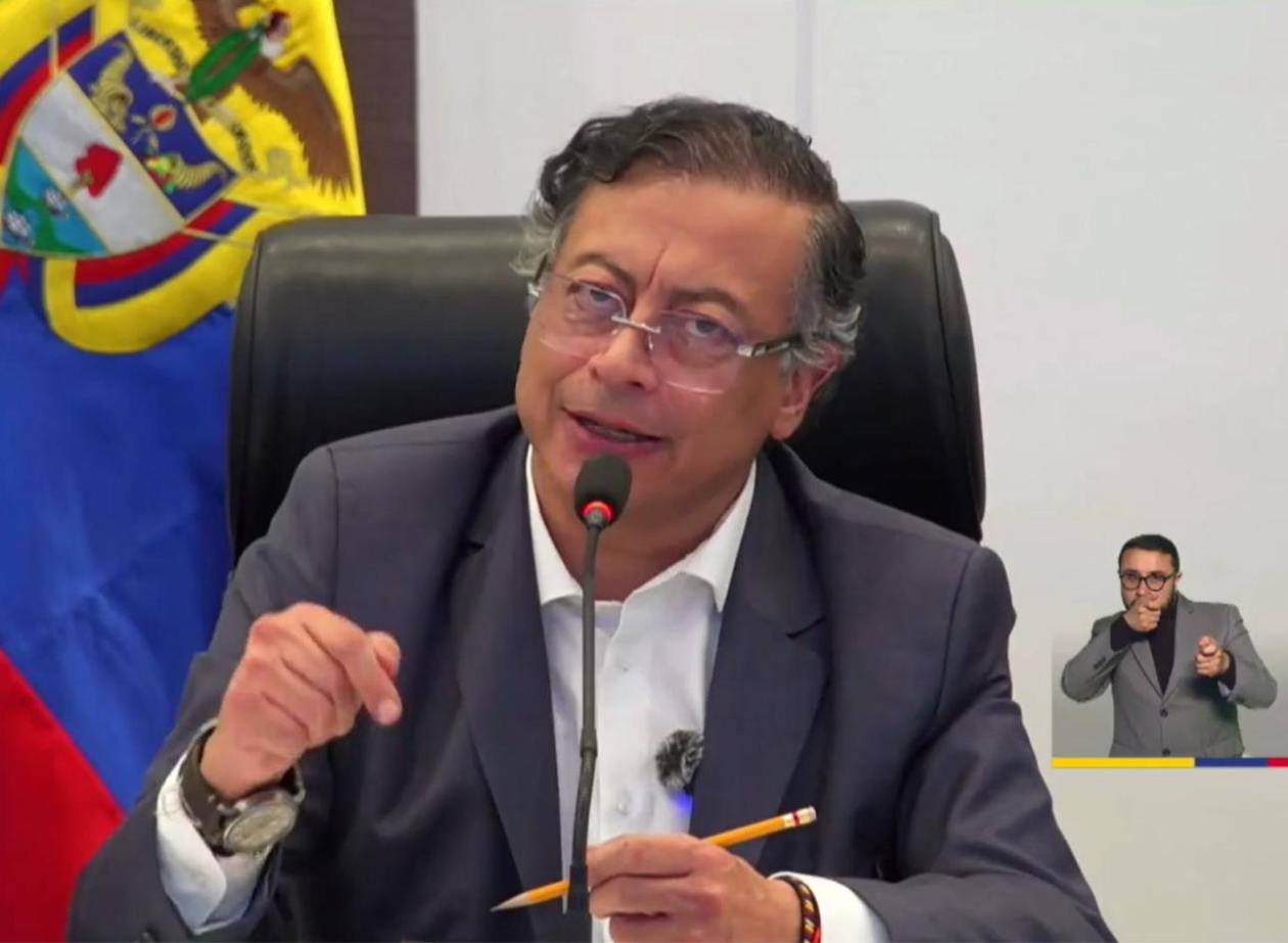 Petro cuestiona reducción de seguridad a Uribe Turbay en día del atentado