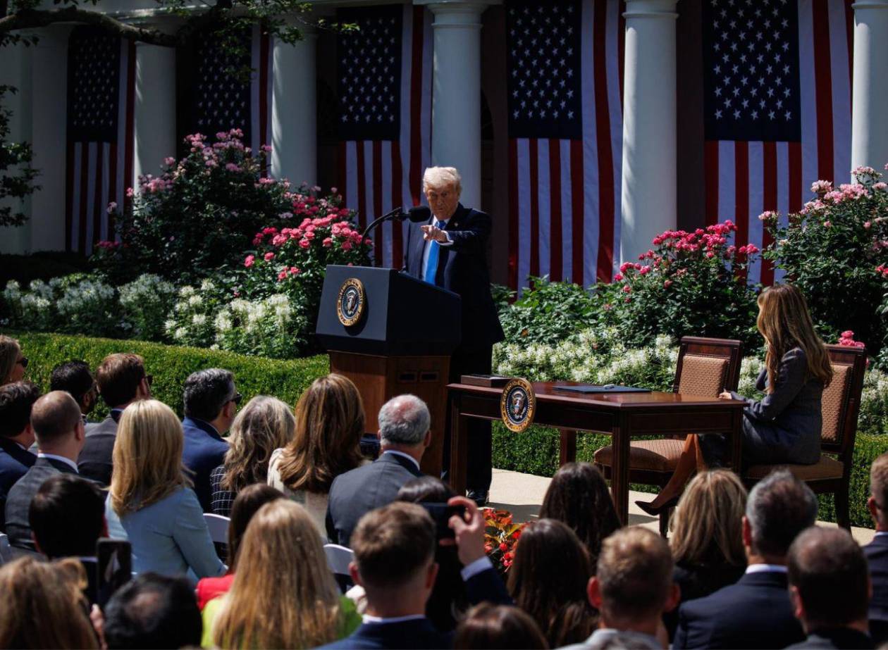 Trump cuestiona que no se anunciara antes el cáncer de Biden