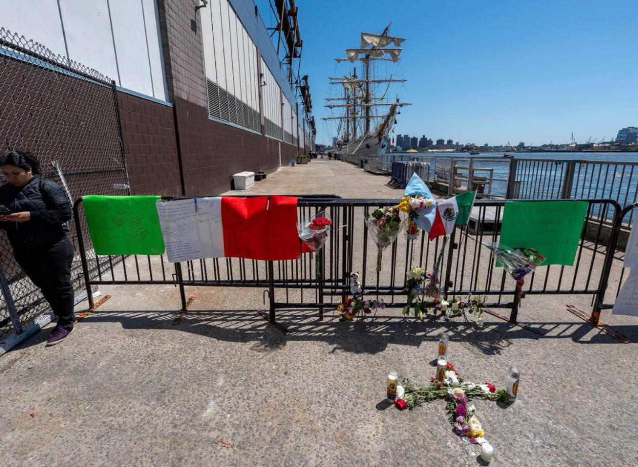 Expertos mexicanos revelan causas del accidente del buque escuela