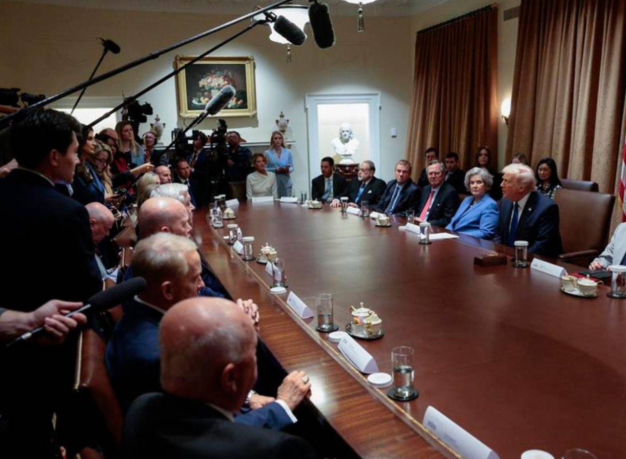 Trump resta importancia a vergonzosa filtración del chat con planes de guerra