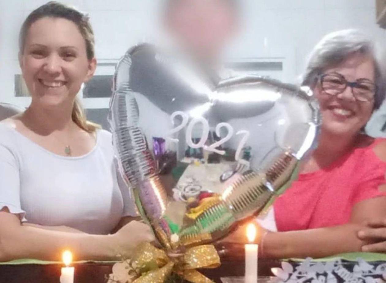 Muere mujer acusada de envenenar a tres familiares con un pastel en Brasil