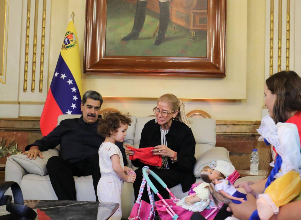 Maduro agradece a Trump por el regreso a Venezuela de niña separada de su madre en EEUU