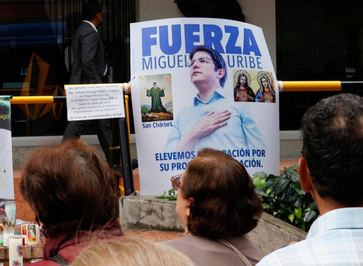 Uribe Turbay sigue en máxima gravedad tras someterse a cirugía de emergencia