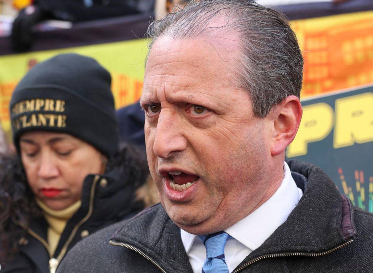 Candidato a alcalde de Nueva York es detenido por agentes de inmigración