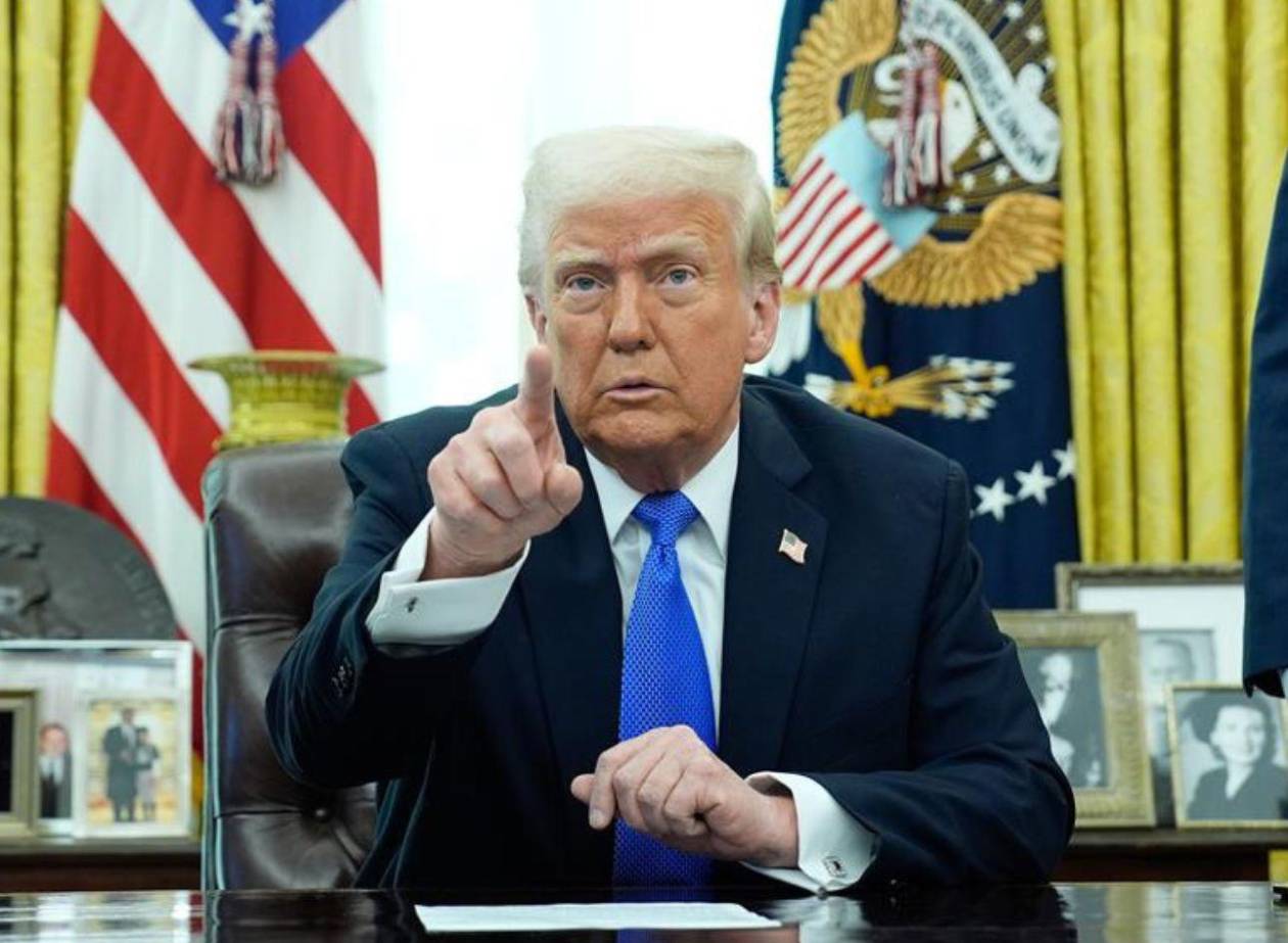 Trump dice estar muy enojado con Putin y amenaza con aranceles a Rusia