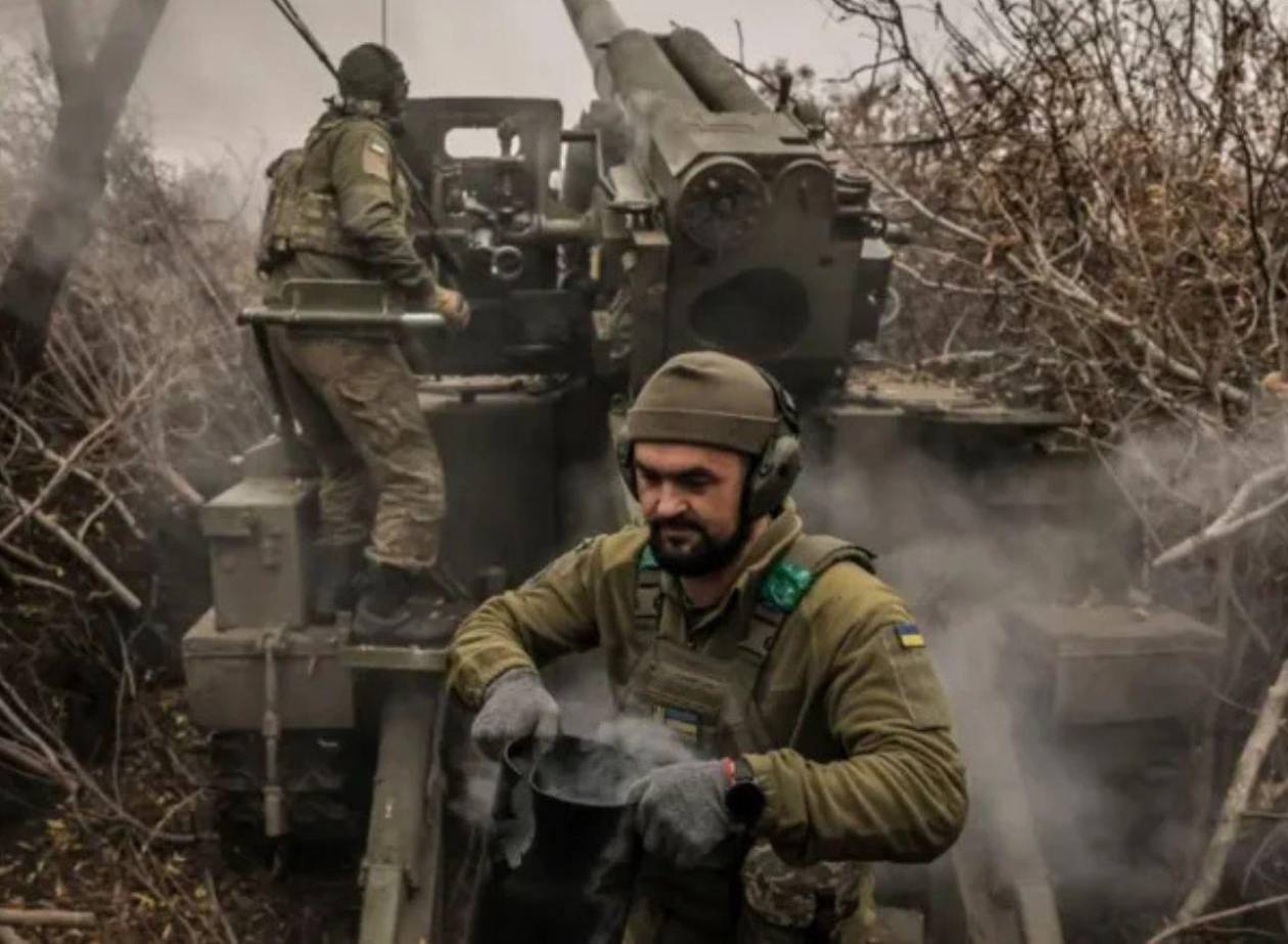 Zelenski deja entrever repliegue de tropas ucranianas en Kursk