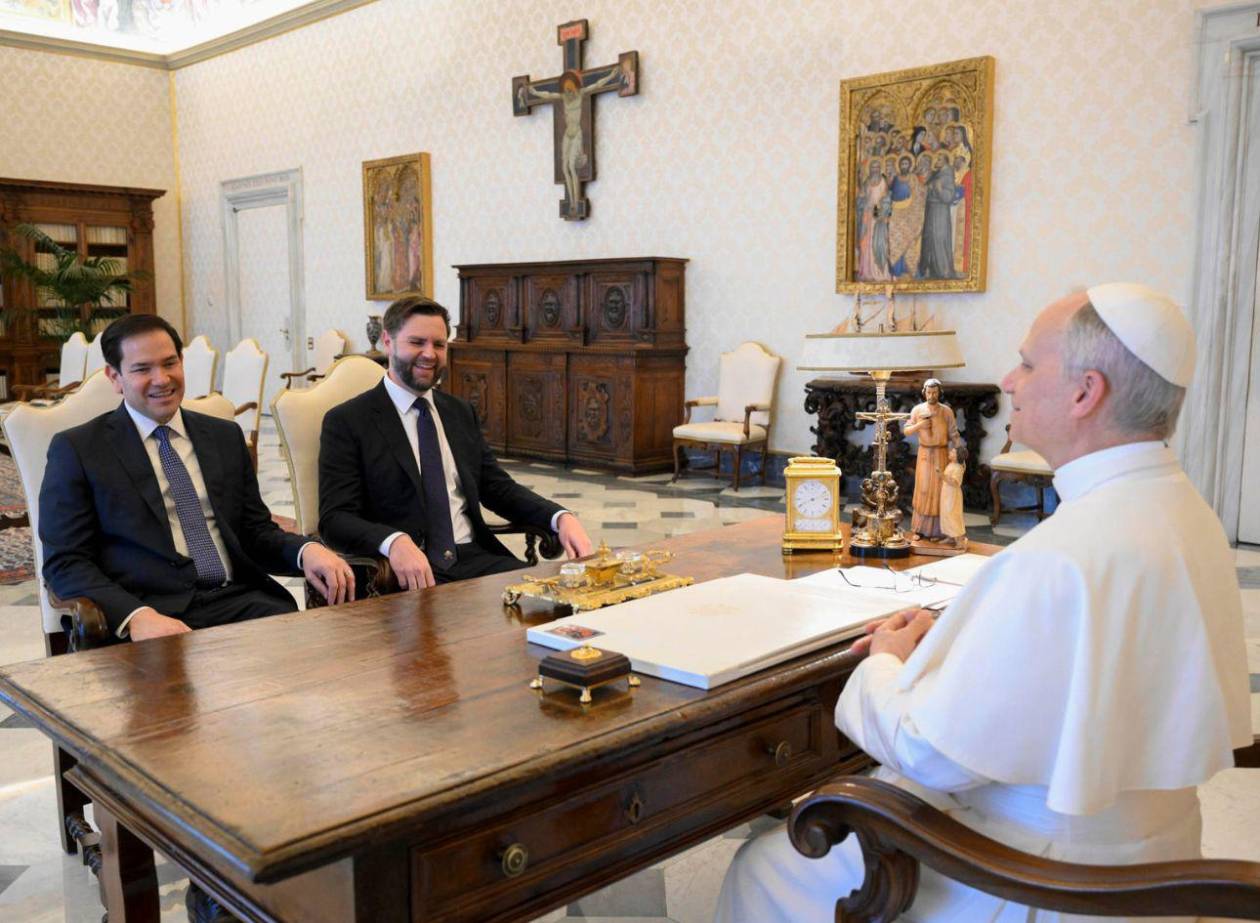 El papa León XIV relanza la diplomacia vaticana