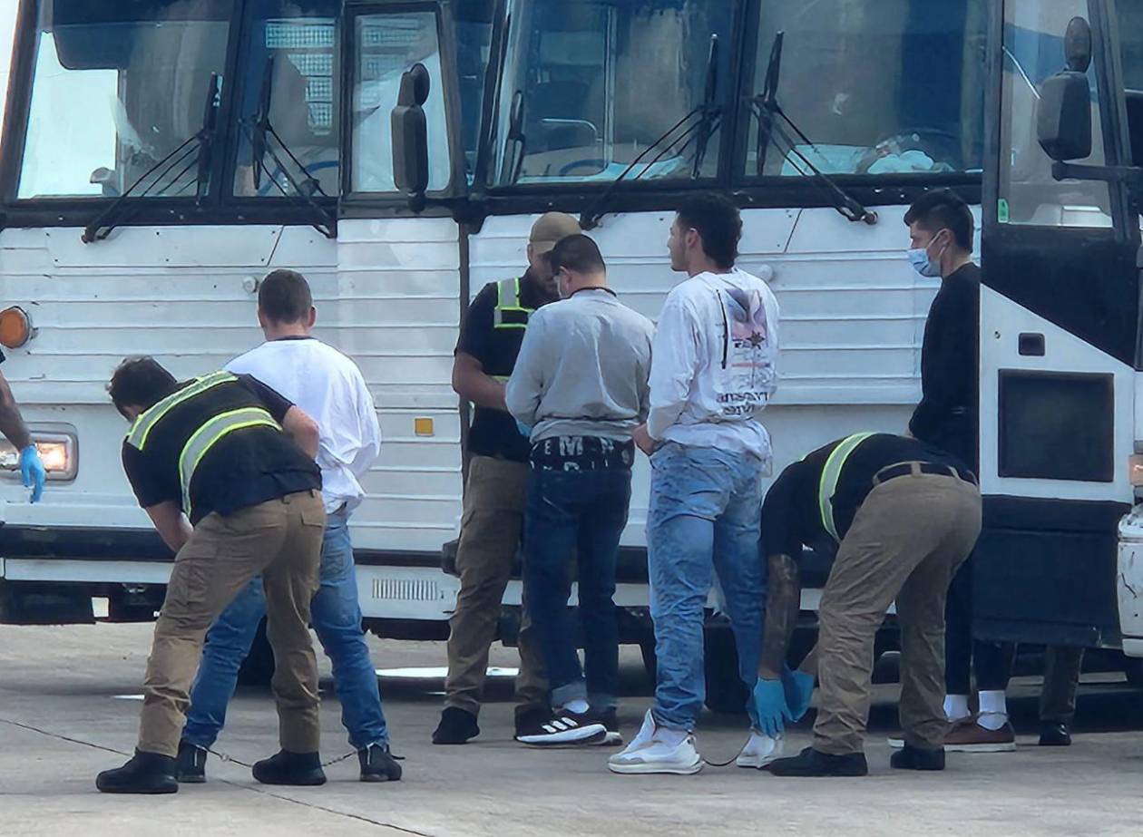 Gobierno de Trump regresa a EEUU a migrante deportado por error