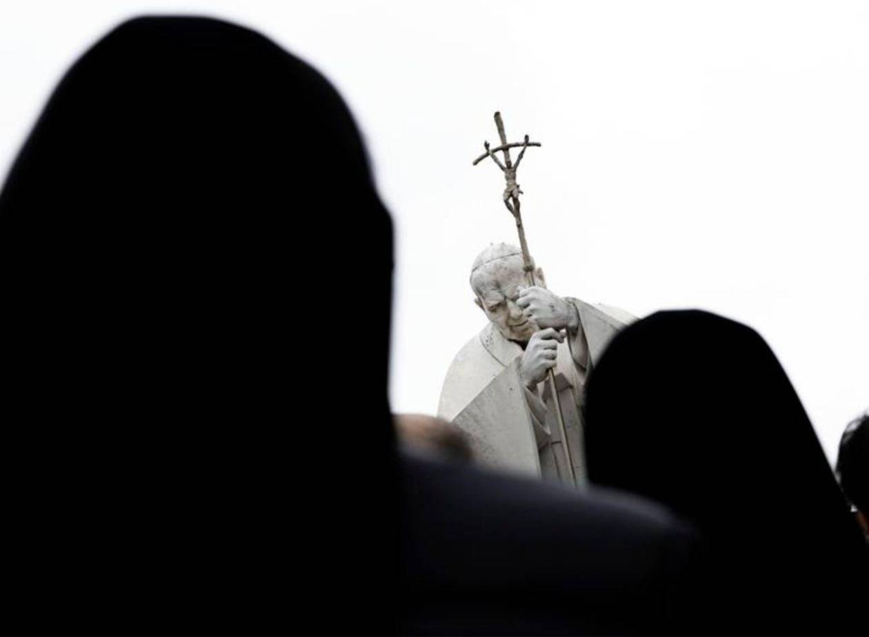 El Papa presenta nueva mejoría tras trece días hospitalizado