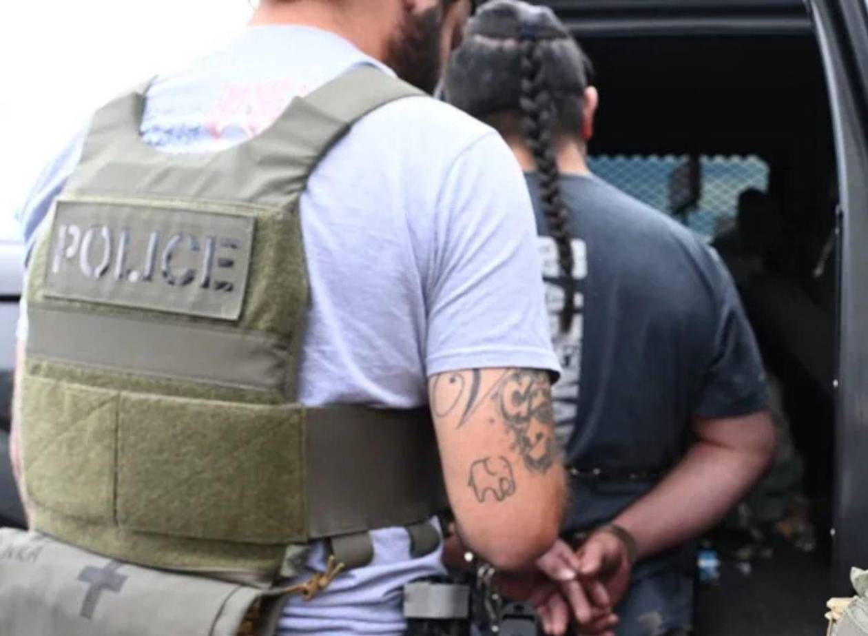 Más de 40 sospechosos son detenidos en Texas por vínculos con el Tren de Aragua