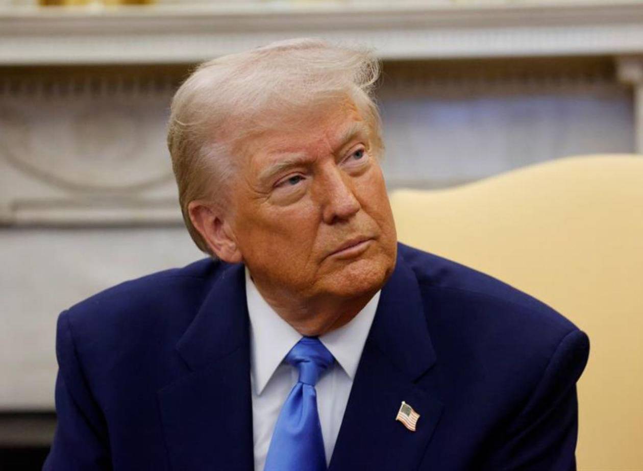 Trump anuncia la creación de una “tarjeta dorada” para atraer a millonarios a EEUU