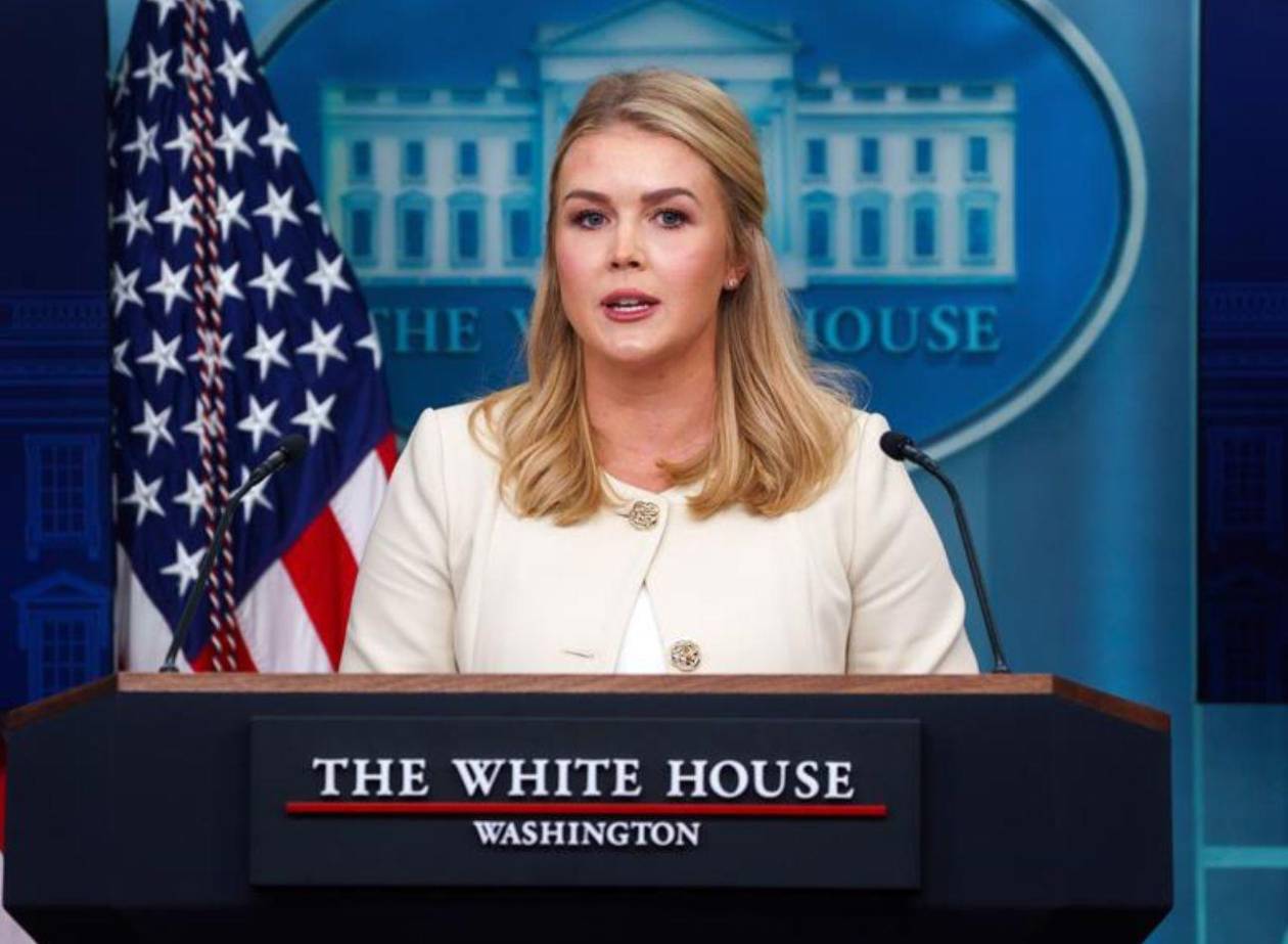 Casa Blanca niega que se compartiera material sensible en chat de Gabinete de Trump