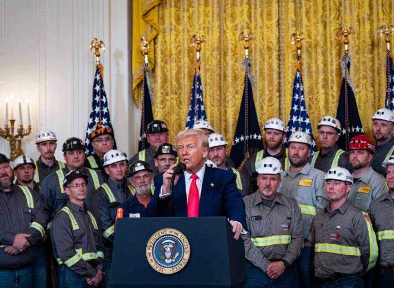 Trump dice a los inversores que es un gran momento para comprar