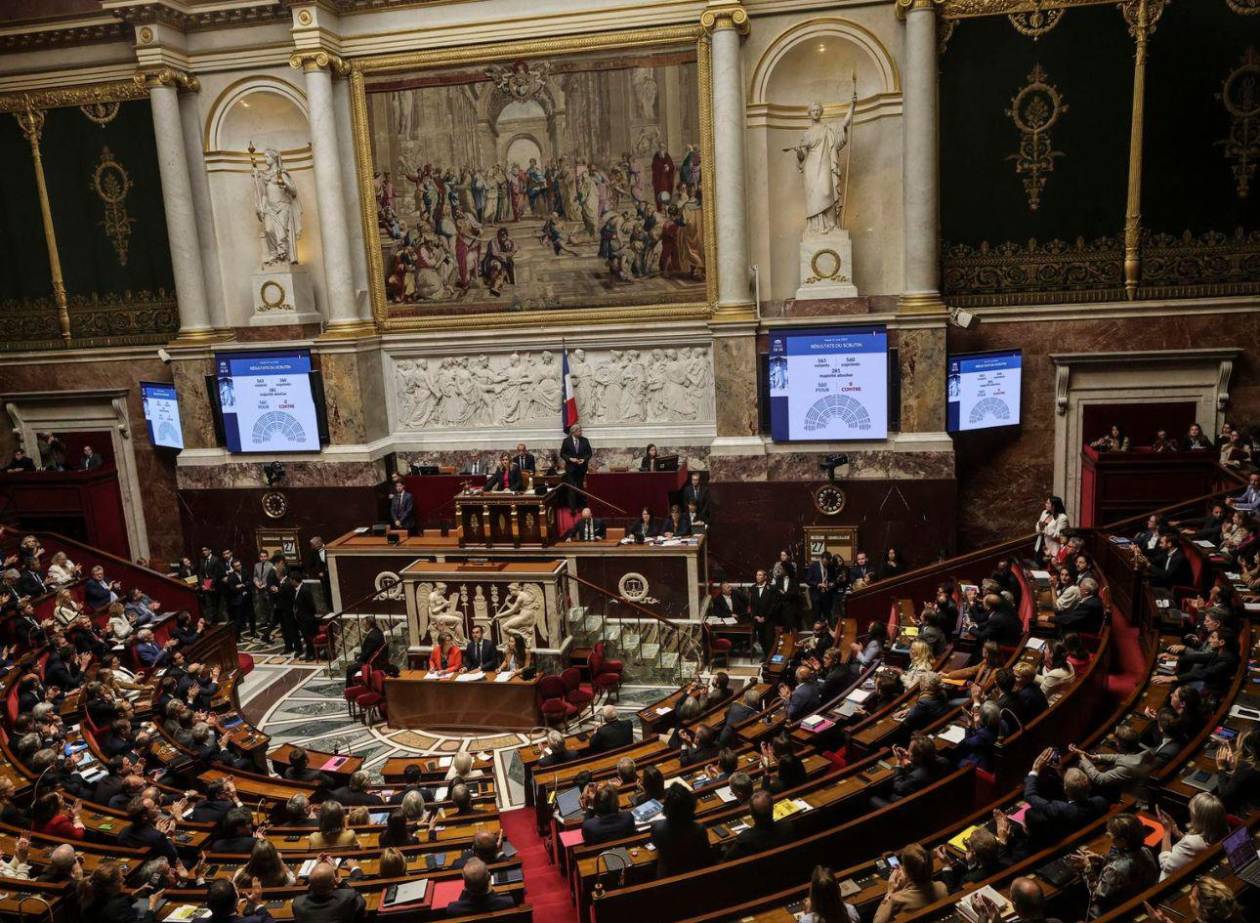 El Parlamento francés aprueba la legalización de la eutanasia