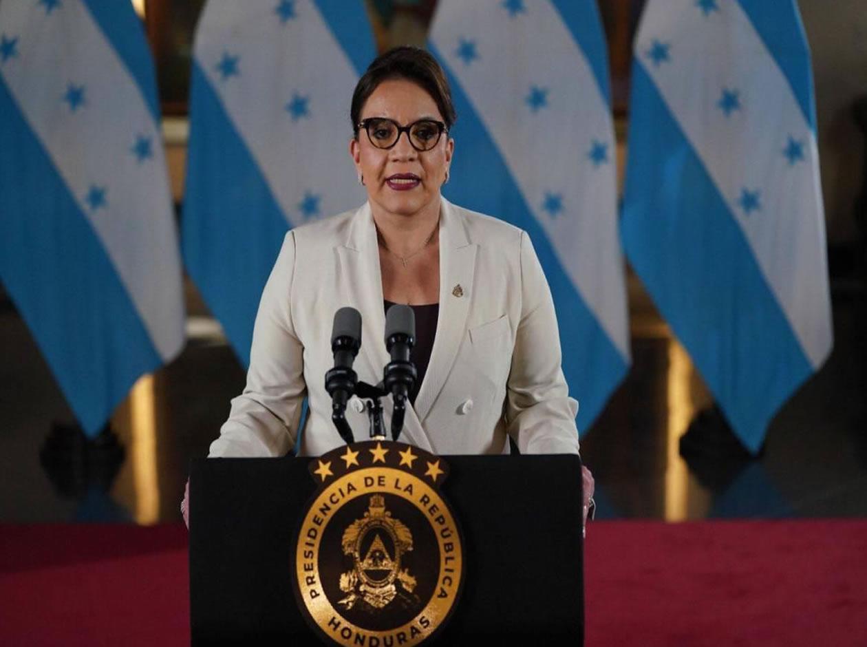 Xiomara Castro ordena a las Fuerzas Armadas ponerse a disposición del CNE