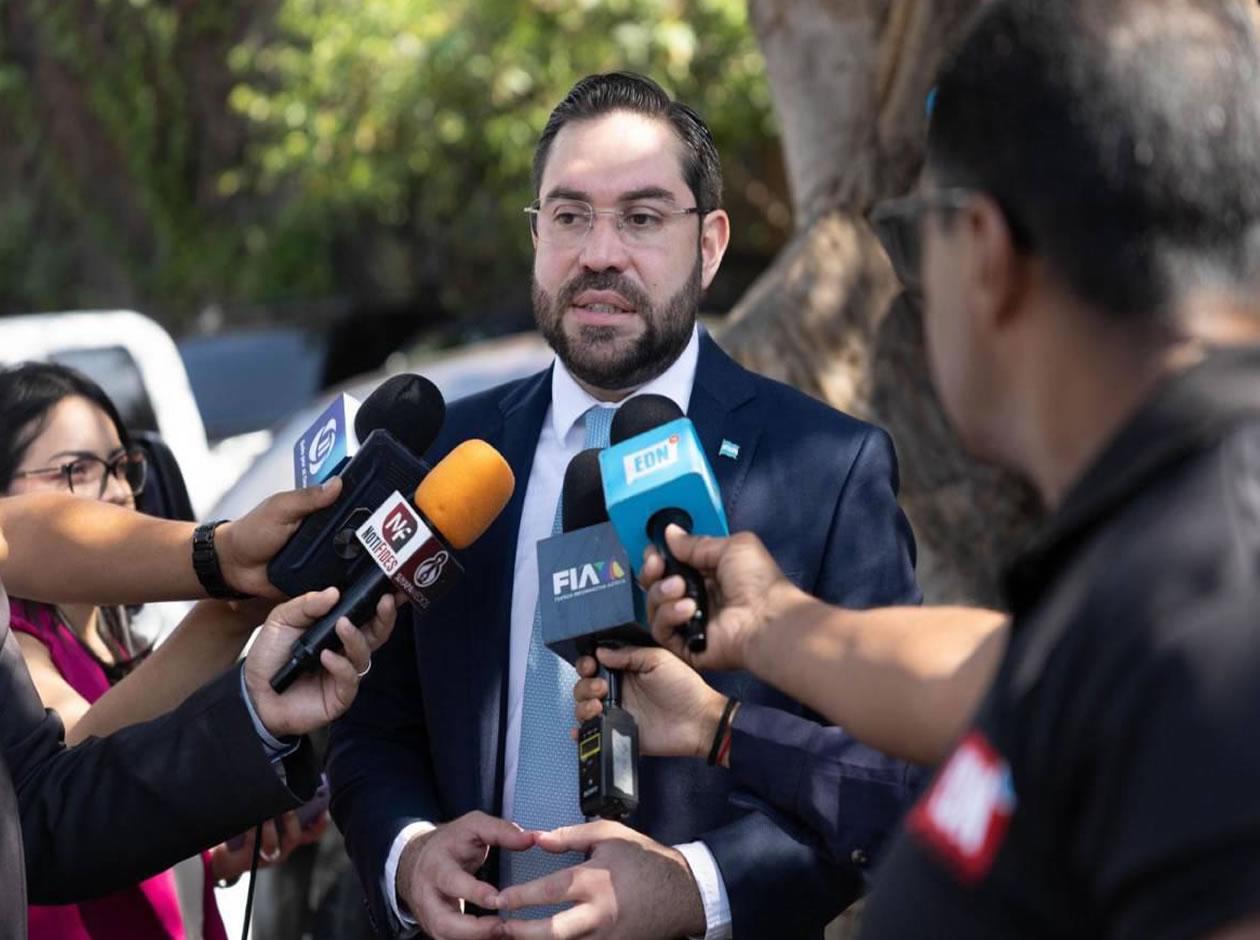 TJE pide al CNE que no realice cambios en las papeletas electorales