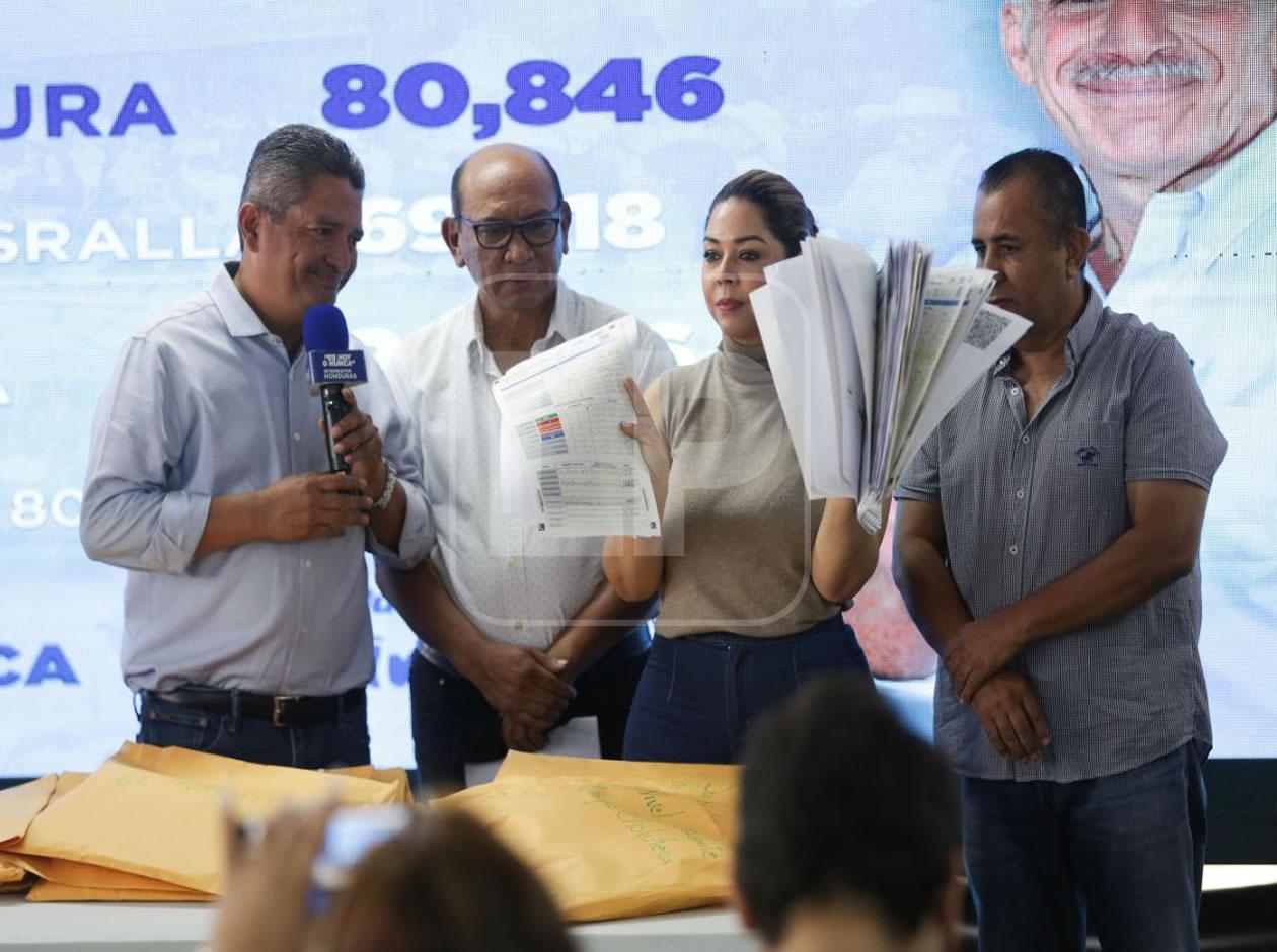 Copias de las actas departamentales son recibidas por el Partido Nacional