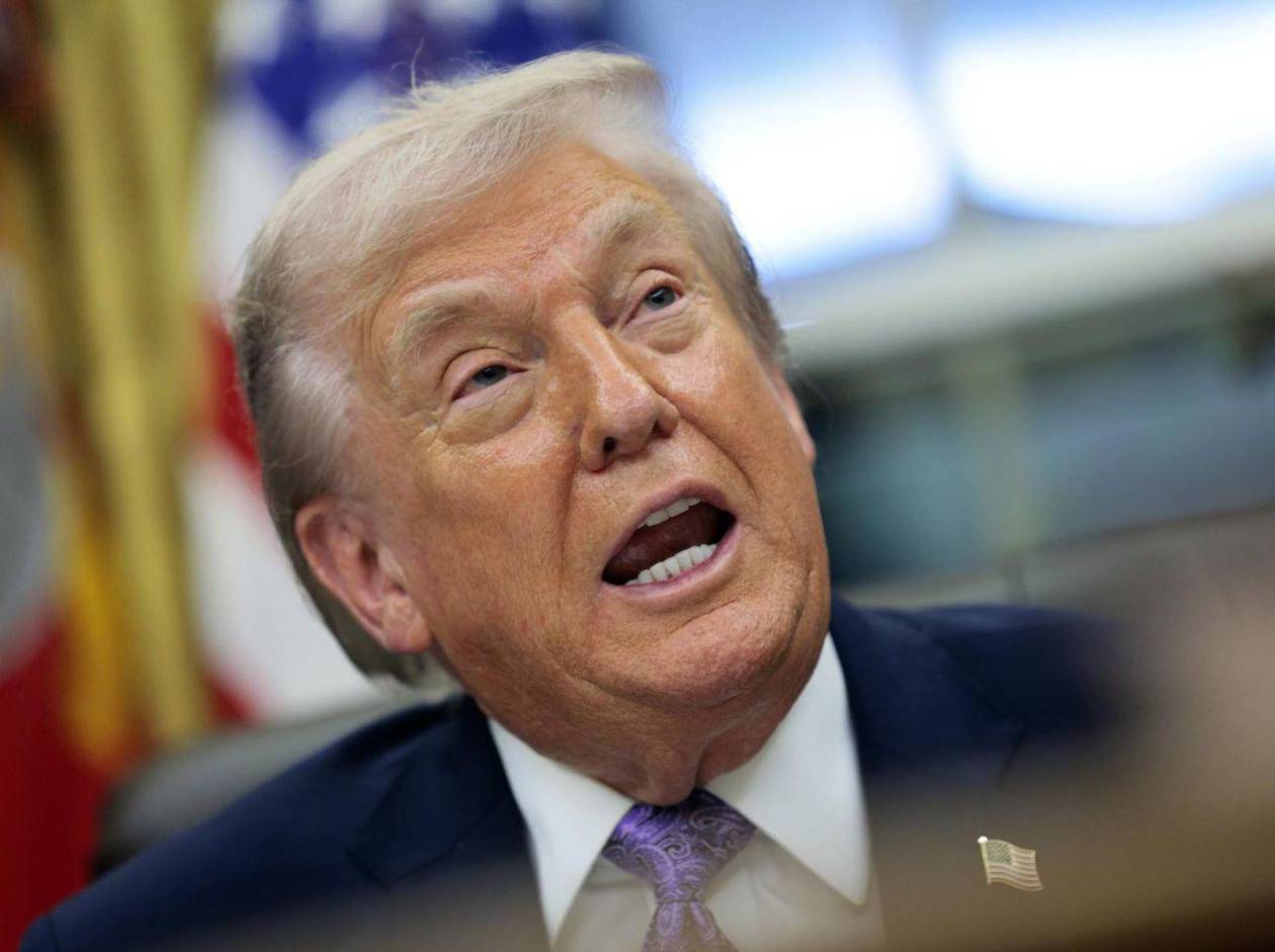 Trump dice que la campaña de presión sobre Venezuela trata sobre muchas cosas