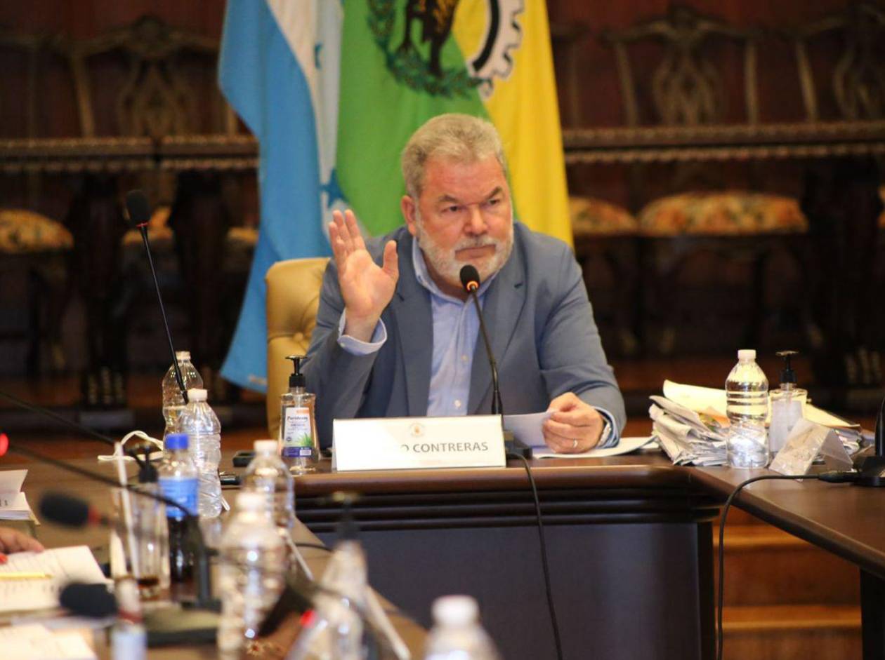 Contreras se retracta y dice que no se entregará a un sistema de injusticia