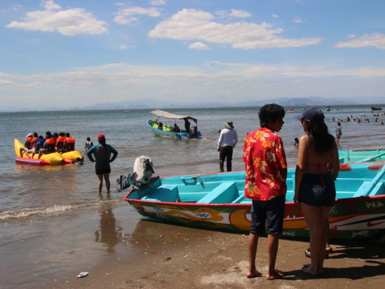 Ni en Honduras ni en Semana Santa: pelea familiar ocurrió en una playa de EUA en marzo de 2025