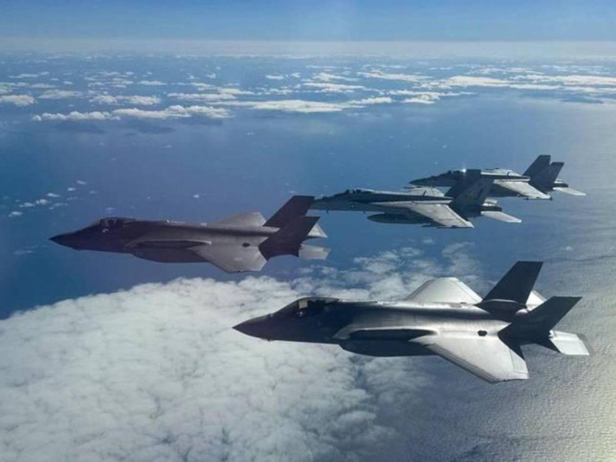 Aviones estadounidenses se aproximan a costas venezolanas, según ministro