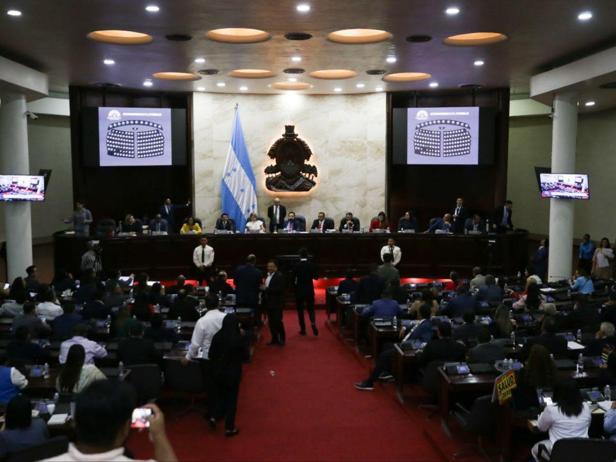Congreso Nacional suspende labores tres días por daños en edificio legislativo