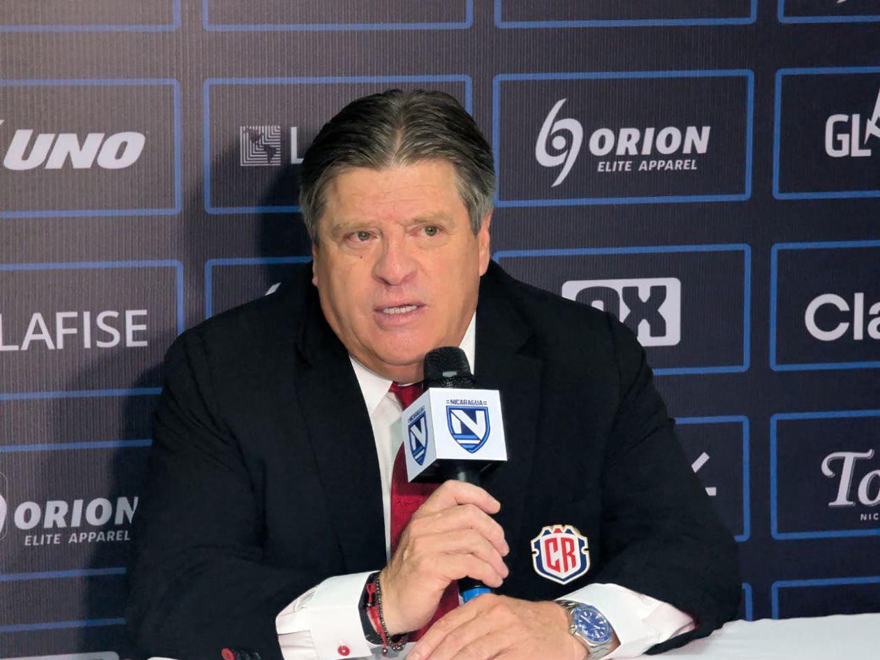 Miguel Herrera se enfrentó a la prensa nicaragüense tras empate de Costa Rica
