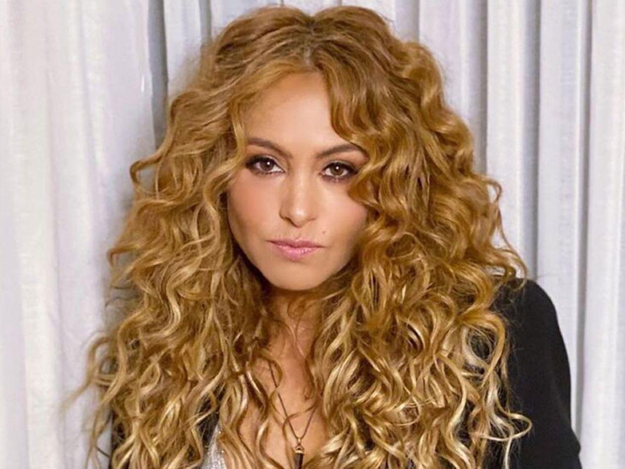 Hijo de Paulina Rubio es retenido en aeropuerto por viajar solo