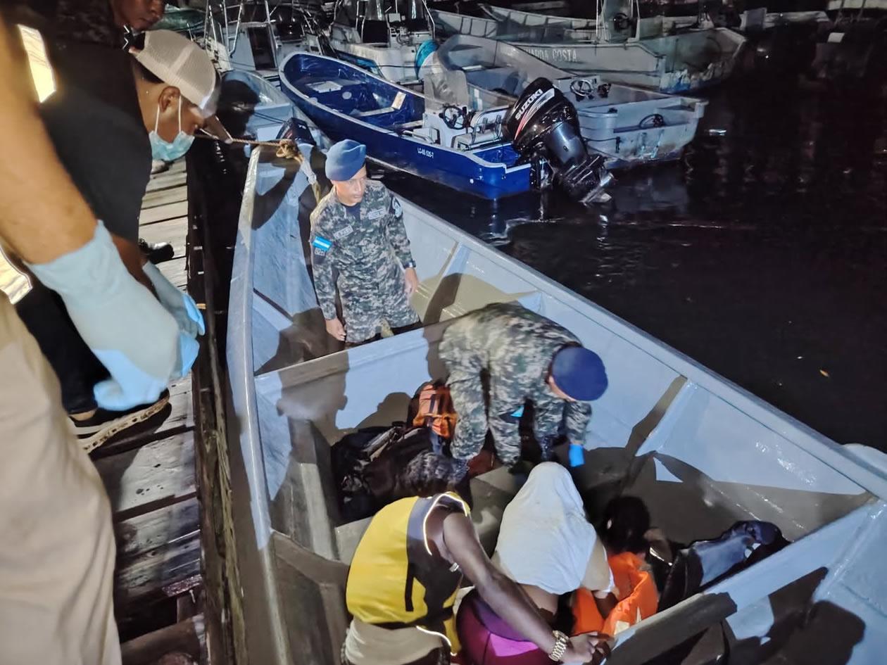 Sobreviviente de naufragio: “El mar nos embistió fuerte”