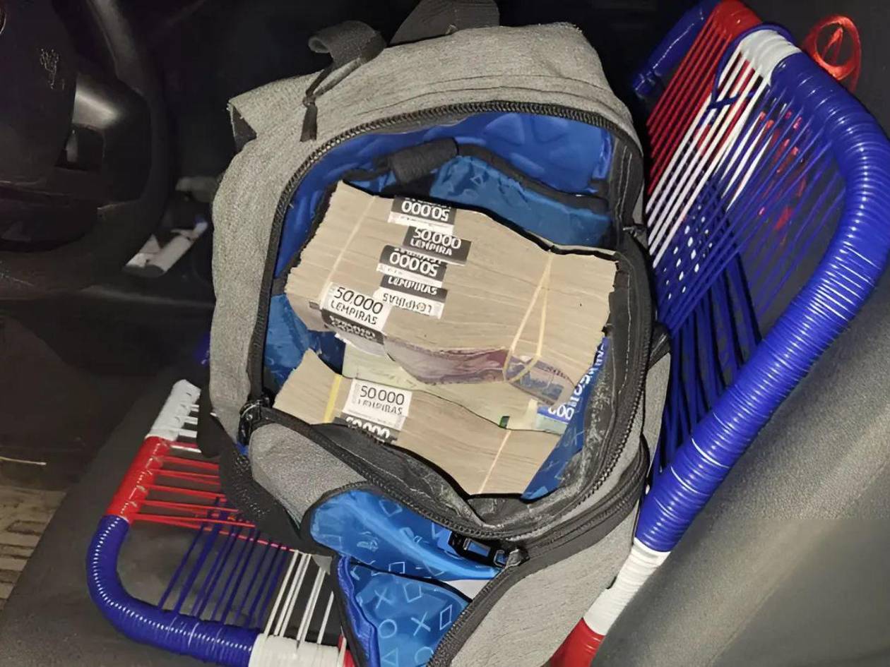 Detienen a comerciante que transportaba L2 millones en Colón